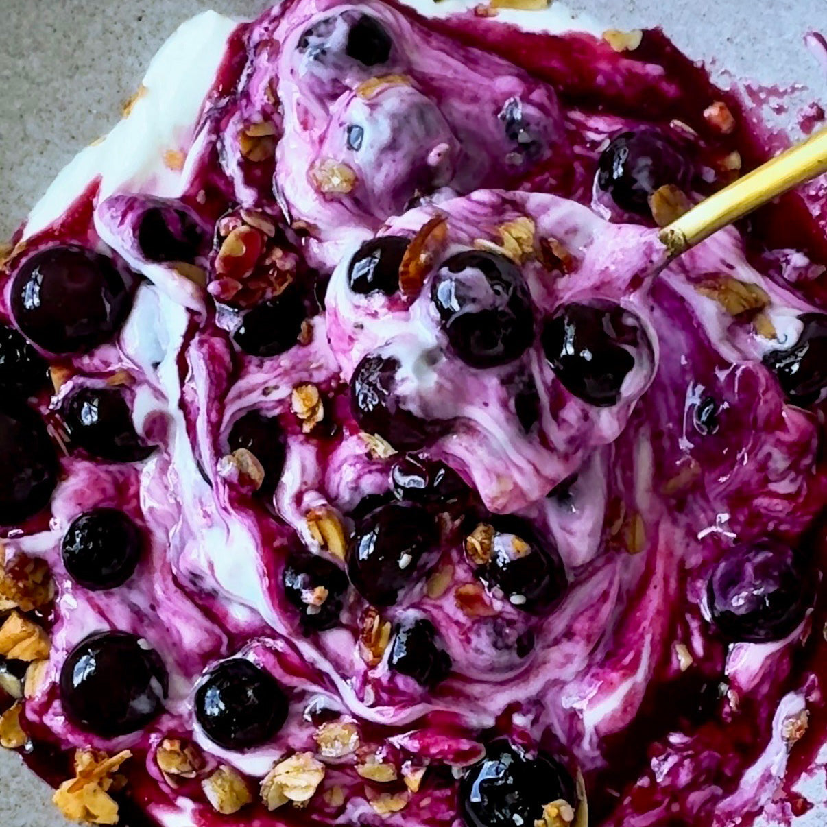 Cooked Blueberries & Greek Yogurt: A Feel-Good Snack You’ll Crave