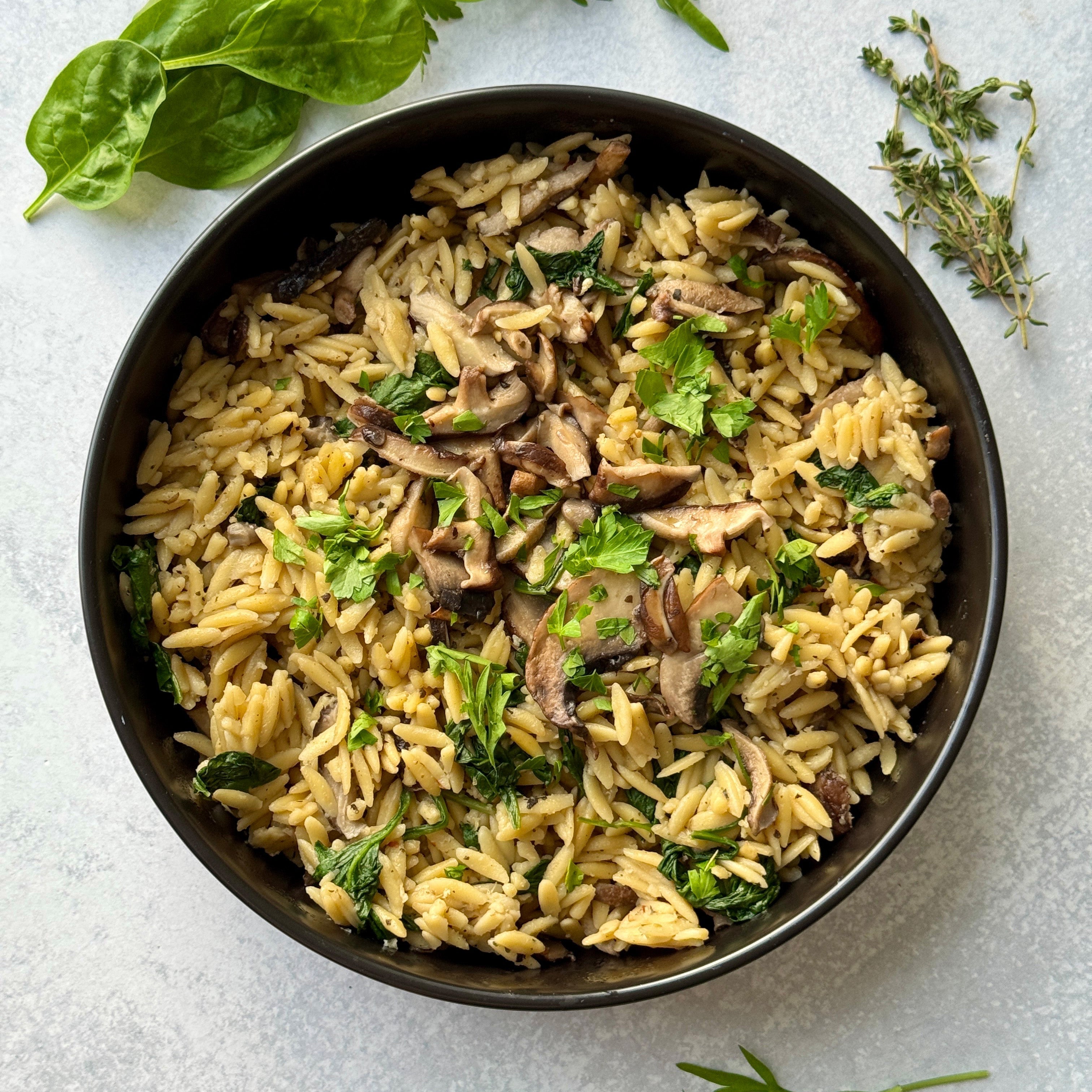 Herby One-Pan Mushroom Spinach Orzo: Simple, Cozy, and Packed with Flavor
