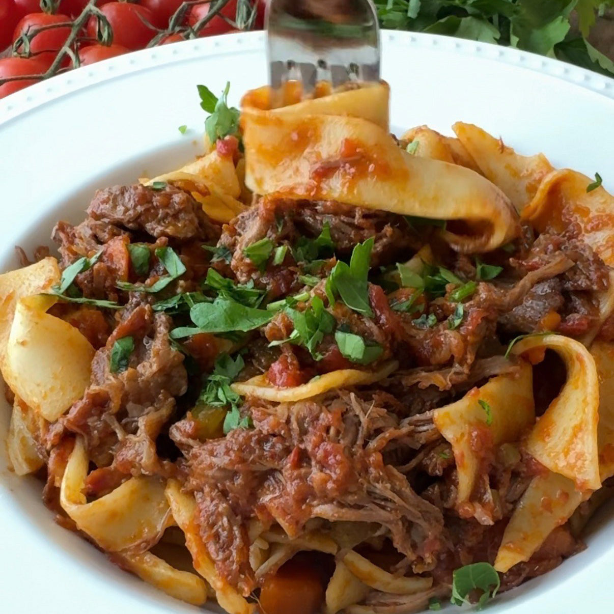 Slow-Braised Beef Ragù Pappardelle: A True Hug in a Bowl